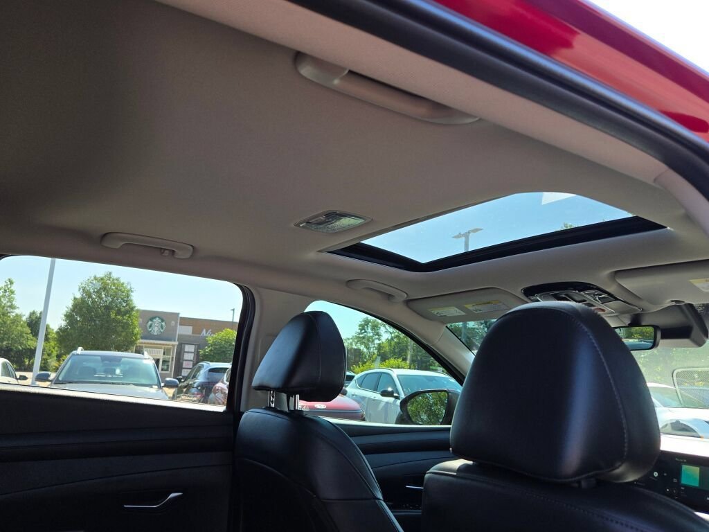 Certified Used 2025 Red Hyundai SEL Convenience image 8