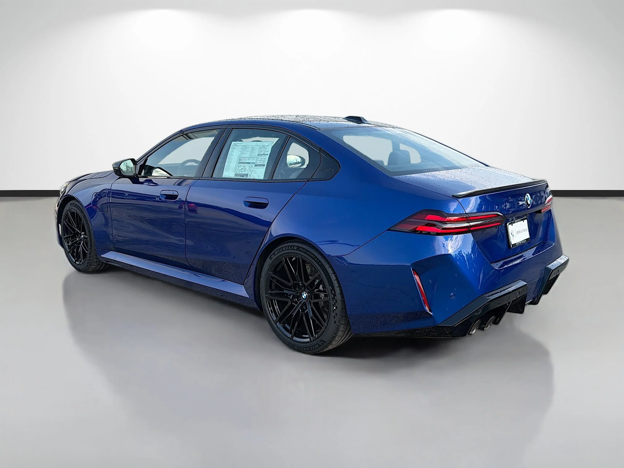 New 2027 Marina Bay Blue Metallic BMW  image 5