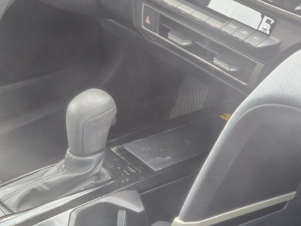Used 2025  Toyota LE image 16