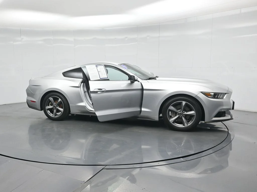 Used 2016 Silver Ford EcoBoost Premium image 27