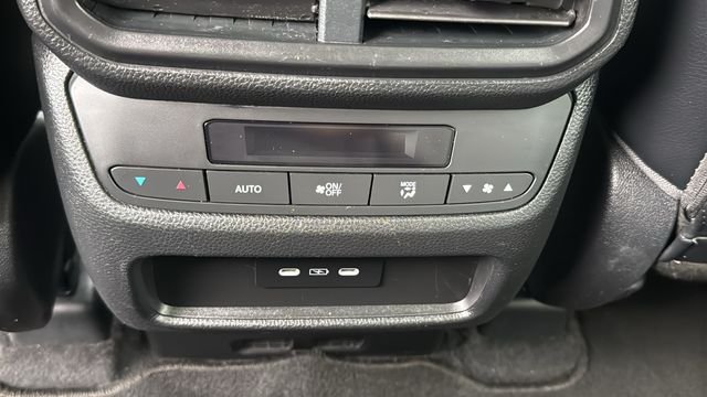 Used 2024 Obsidian Blue Pearl Honda Touring image 29