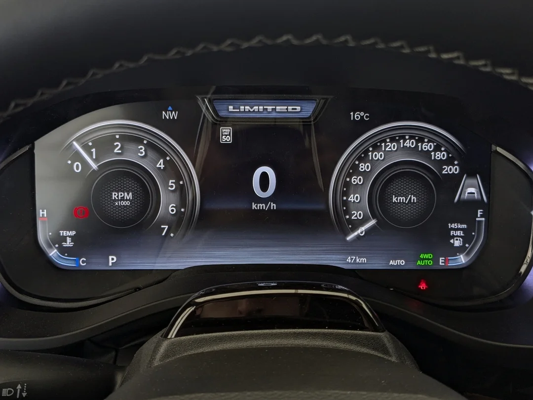 New 2026 Black RAM Limited - - 5.7L HEMI V8 - Pano Sunroof - 14.4 Uconnect - Surround Cam & More! image 19