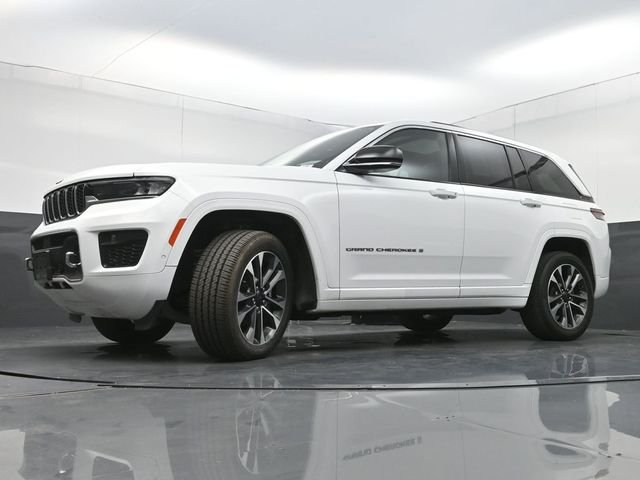 2024 Jeep Grand Cherokee Overland - Photo 28