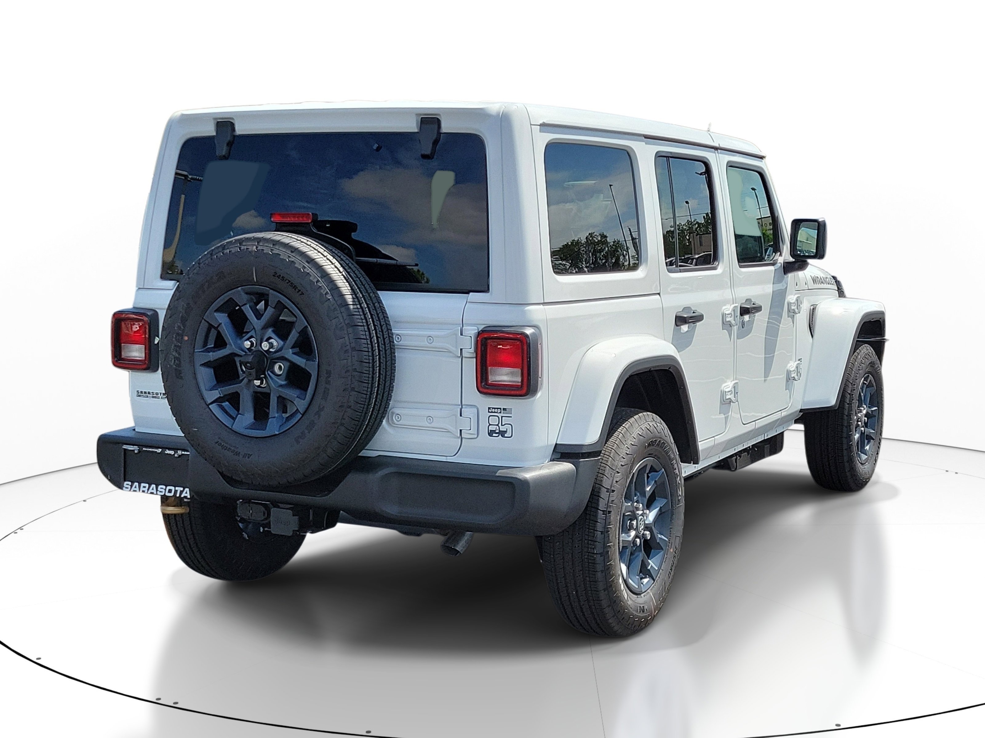 New 2026 Bright White Clear-Coat Exterior Paint Jeep 85th Anniversary image 6
