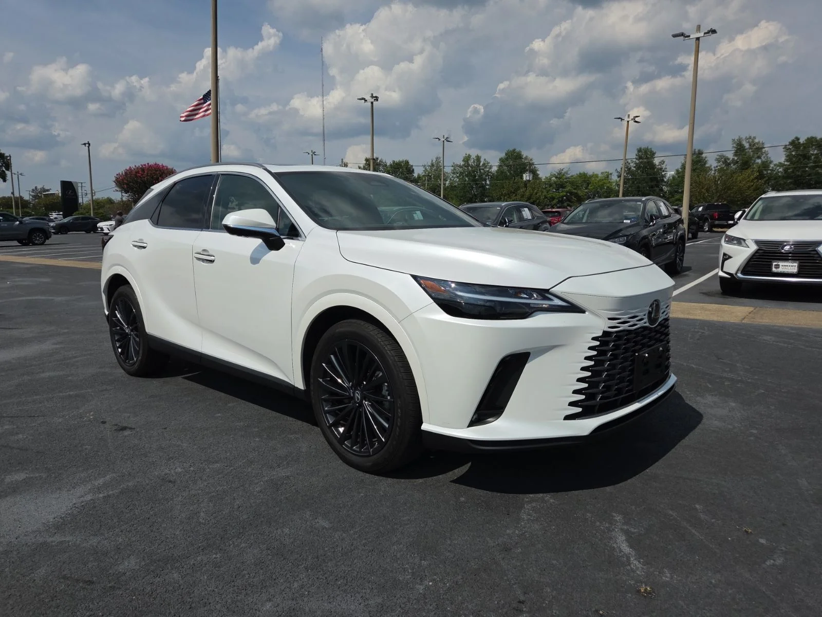 Used 2026 White Lexus 350h Premium image 1