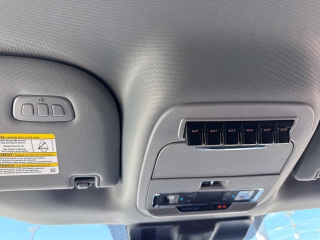 New 2027 Marsh Gray Metallic Ford Lariat image 26