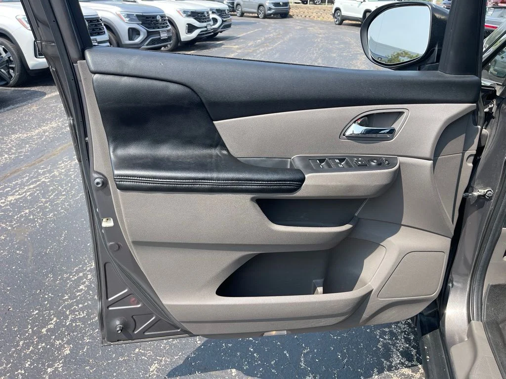 Used 2014 Smoky Topaz Metallic Honda EX-L image 21