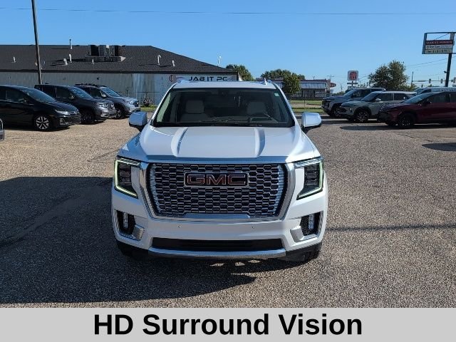 Used 2022 White GMC Denali image 18
