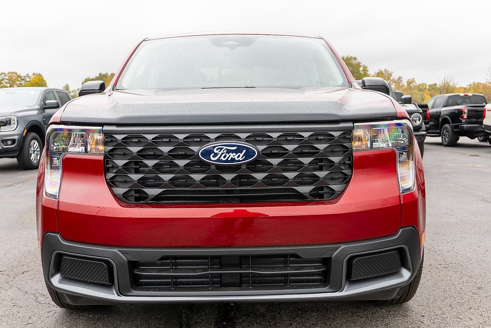 New 2026 Ruby Red Metallic Tinted Clearcoat Ford XLT image 3