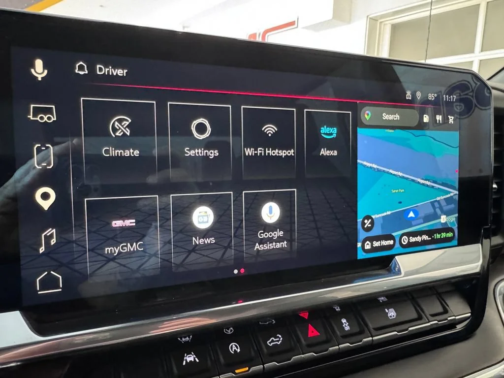 2025 GMC Sierra 1500 SLT - Photo 19