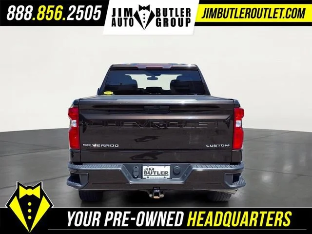 Used 2020 HAVANA BROWN METALLIC Chevrolet Custom image 16
