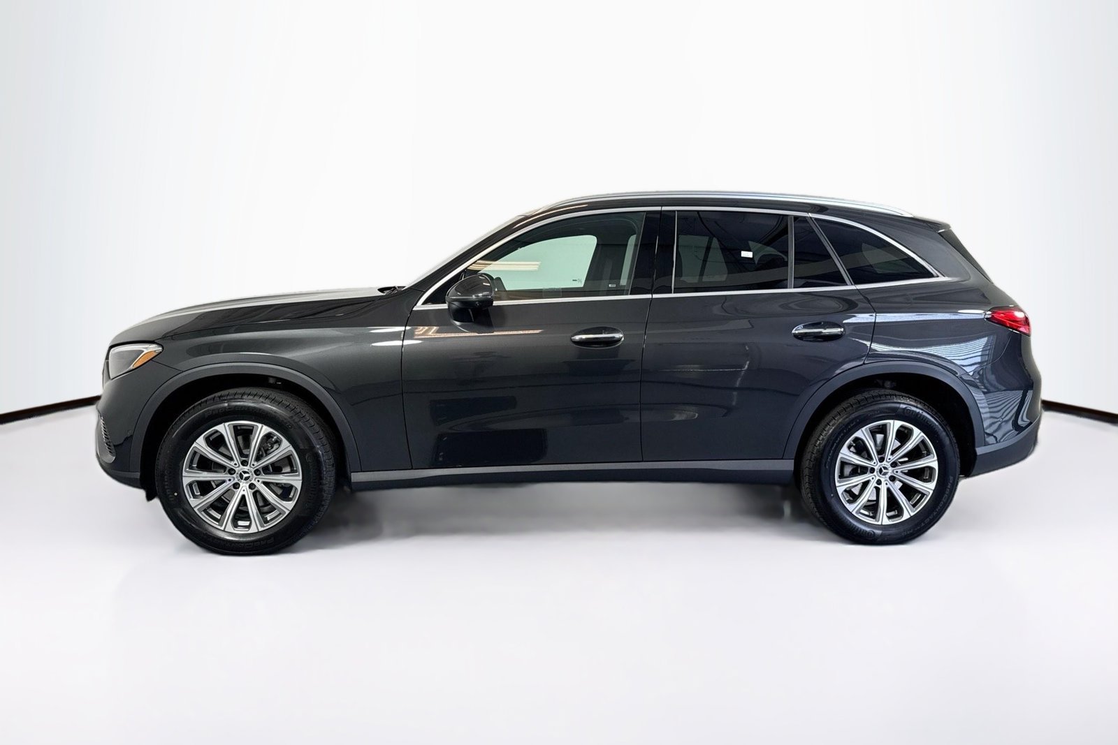New 2026 Graphite Grey Metallic Mercedes-Benz GLC 300 image 8