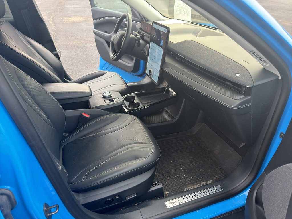 Used 2023 Grabber Blue Metallic Ford Premium image 10