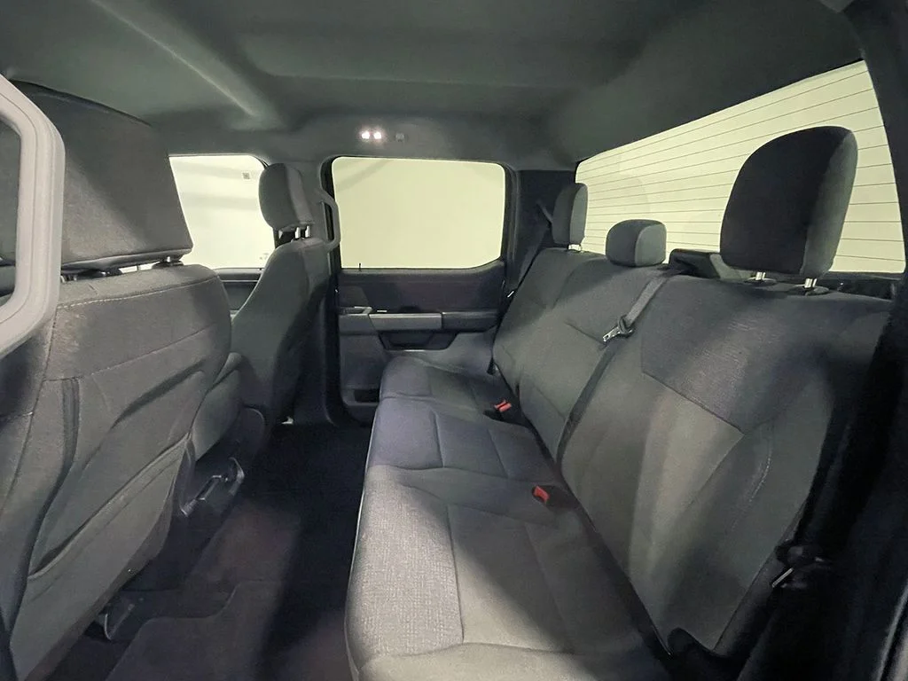 Used 2025 Gray Ford XLT image 17