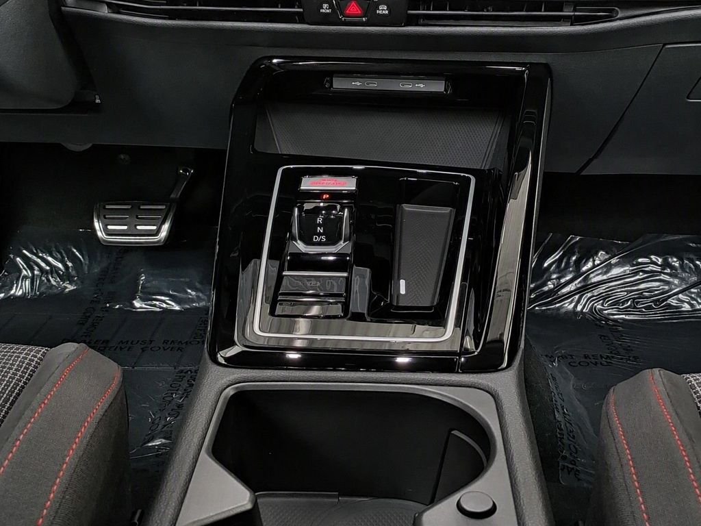 New 2026 Mythos Black Metallic Volkswagen S image 21