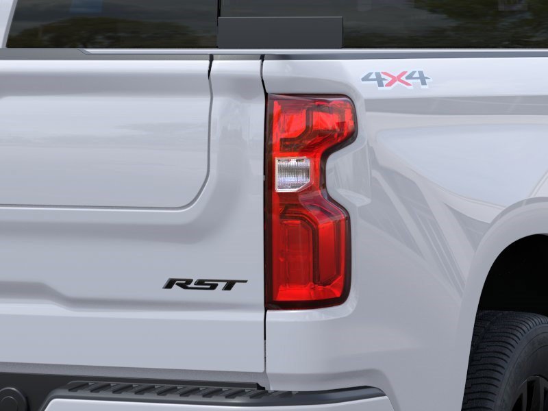 New 2026 Summit White Chevrolet RST image 11
