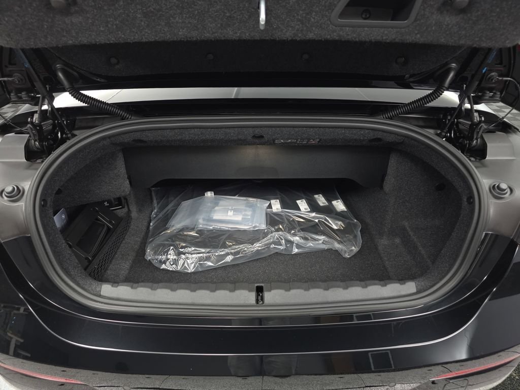 2026 BMW 4 Series 430i - Photo 12