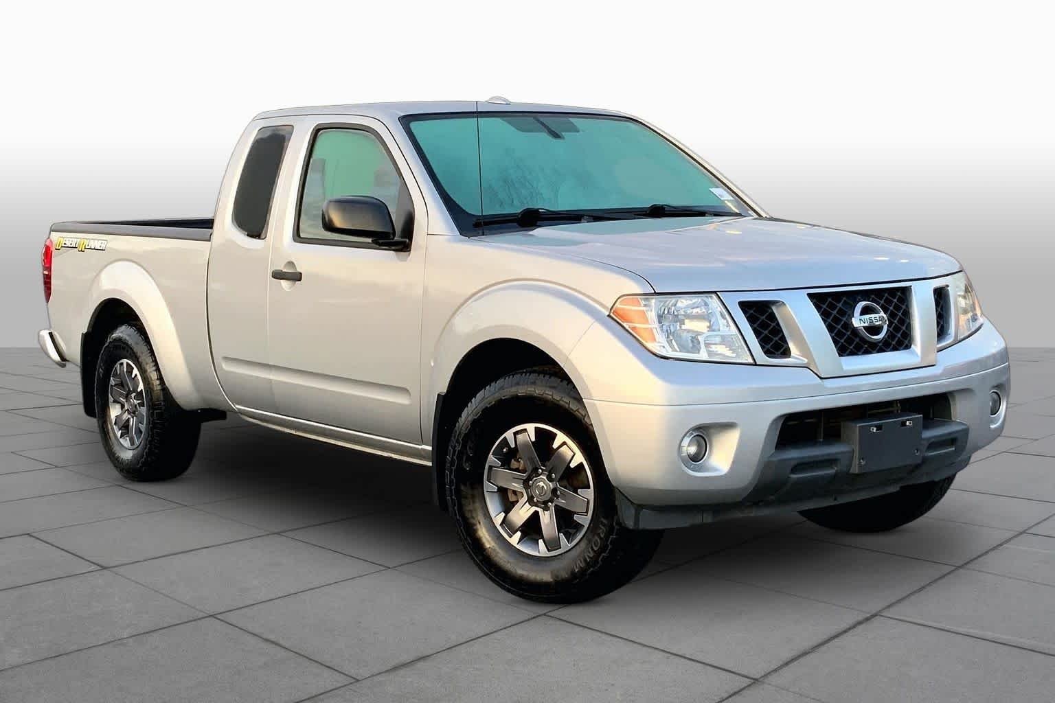 Used 2017 Brilliant Silver Nissan Desert Runner image 3