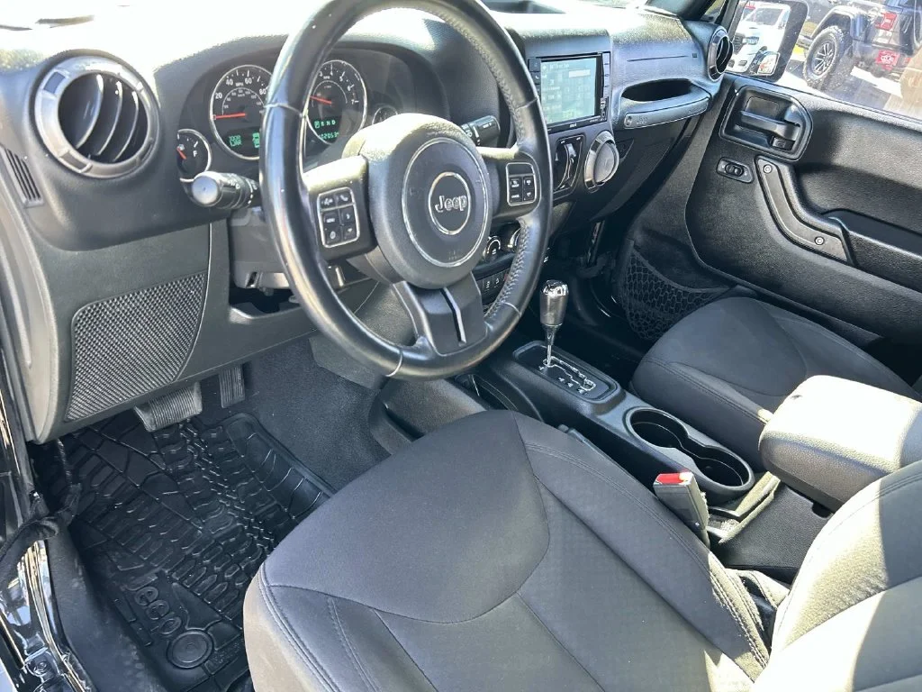 Used 2018 Black Jeep Unlimited Sport image 43