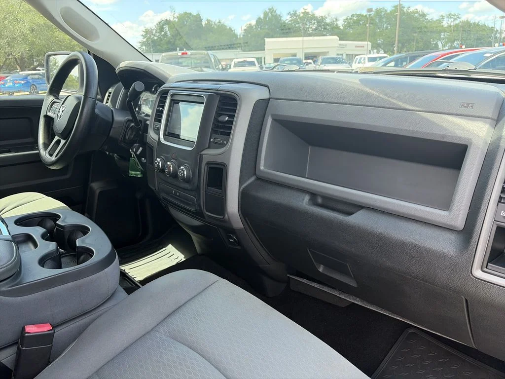 Used 2013 Silver Ram Express image 28