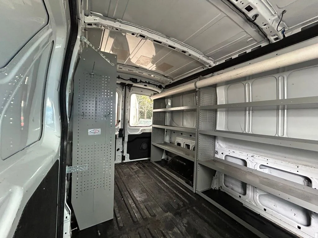 Certified Used 2021 Oxford White Ford Base image 25