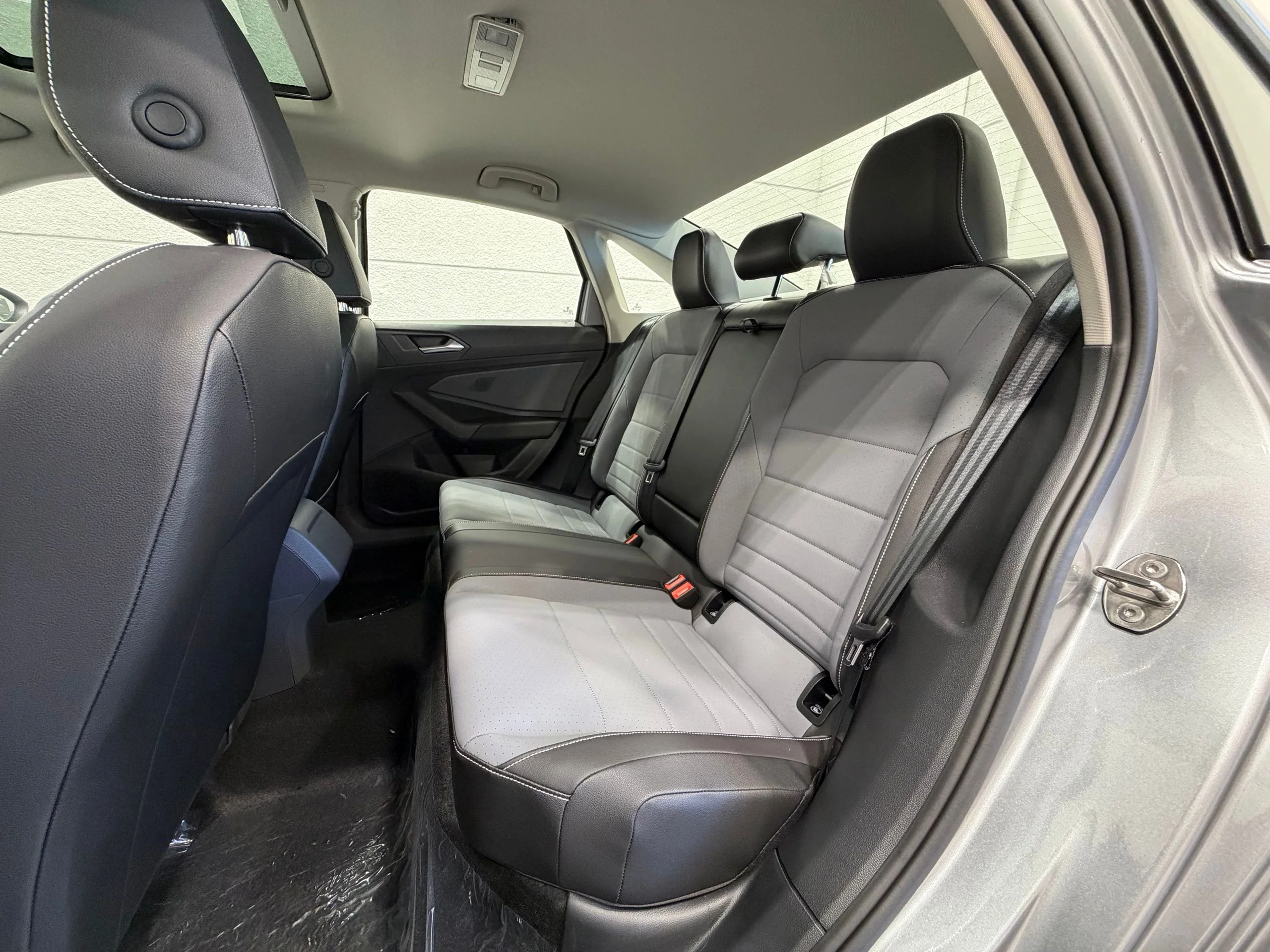 New 2026 Silver Volkswagen 1.5T SE image 22