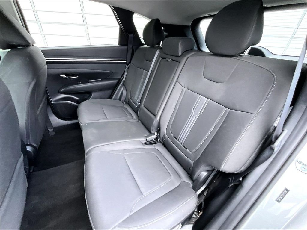 Used 2024 Shimmering Silver Hyundai SEL image 15