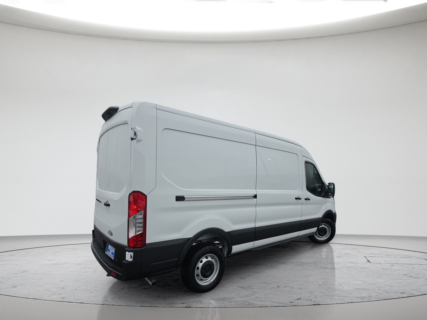 New 2026 Oxford White Ford Cargo Van image 4