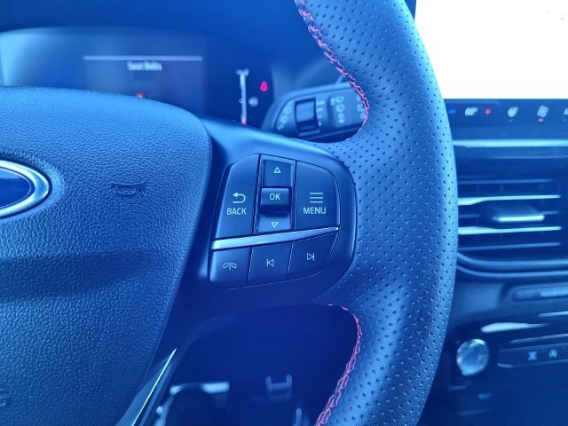 Used 2023 Gray Ford ST-Line image 23