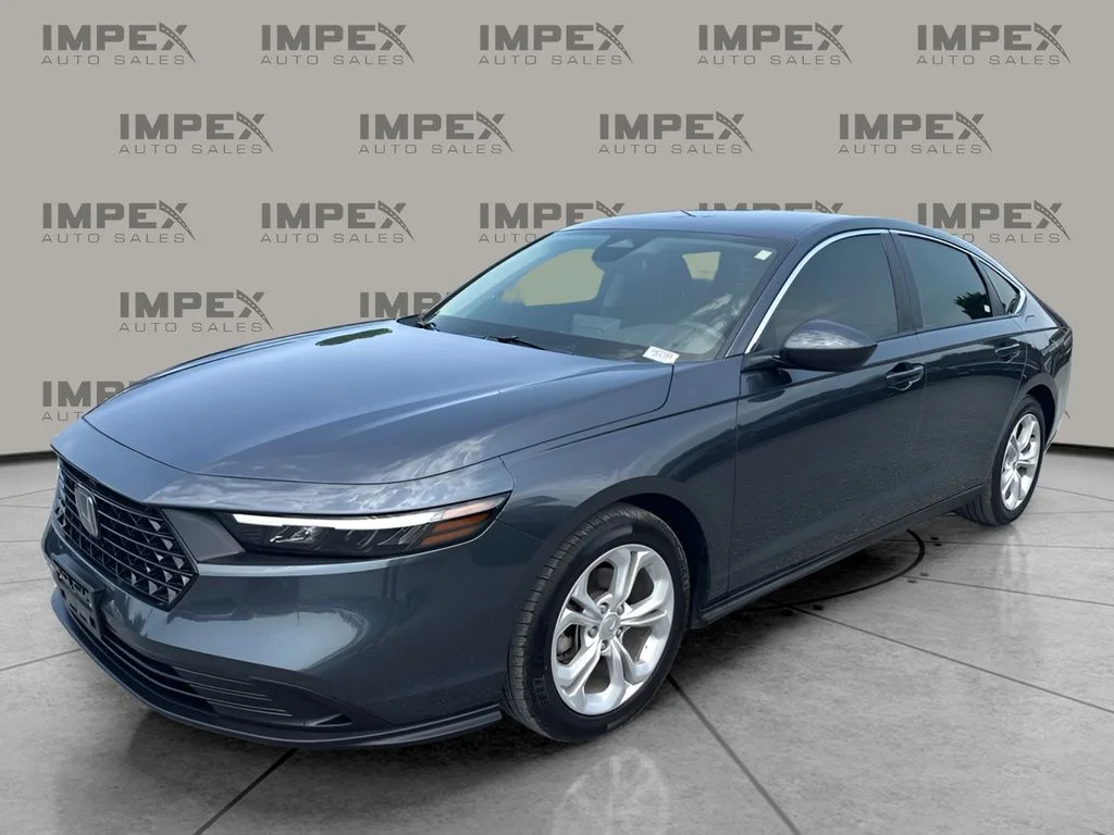 Used 2025 Gray Honda LX image 1