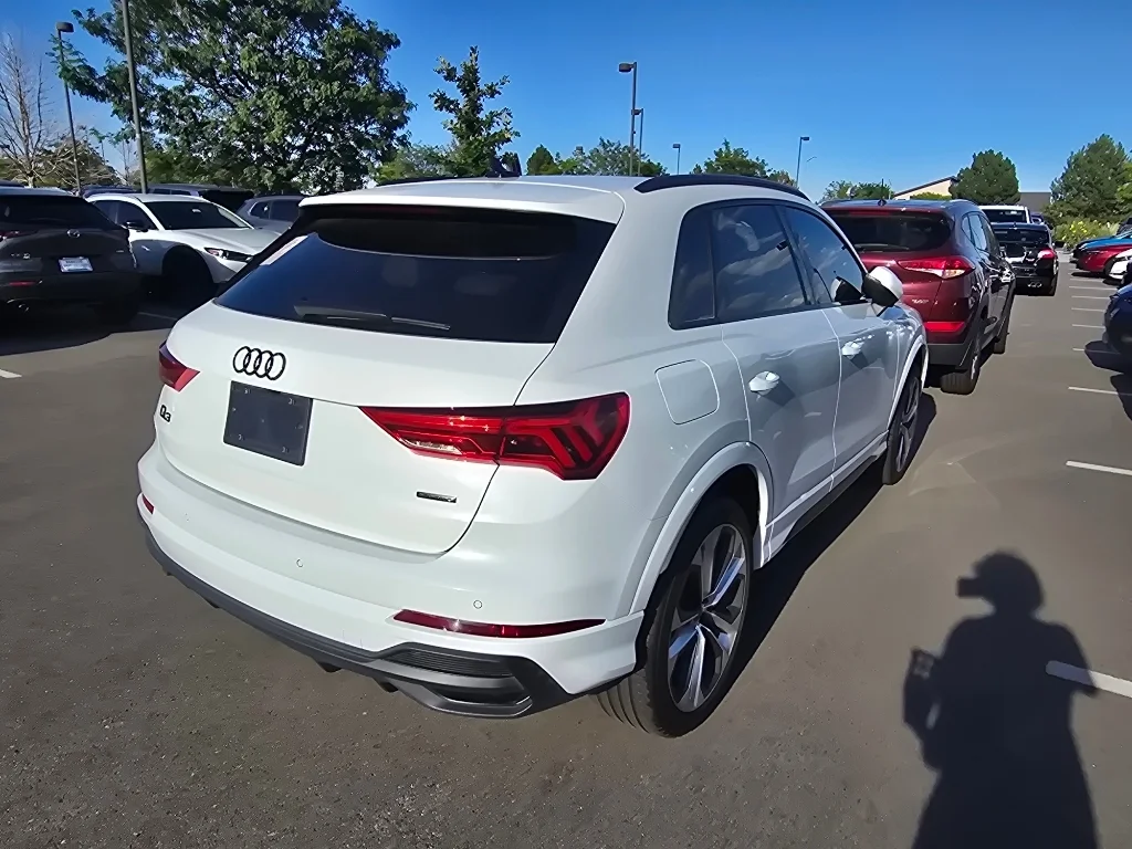 Used 2022 Glacier White Metallic Audi S line Premium Plus image 16