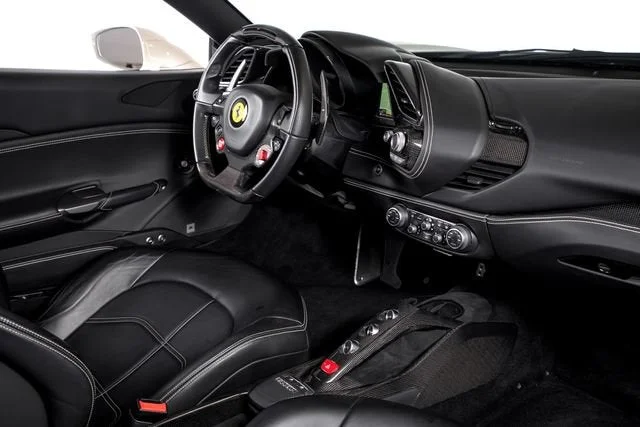 Used 2016 Bianco Avus Ferrari  image 50