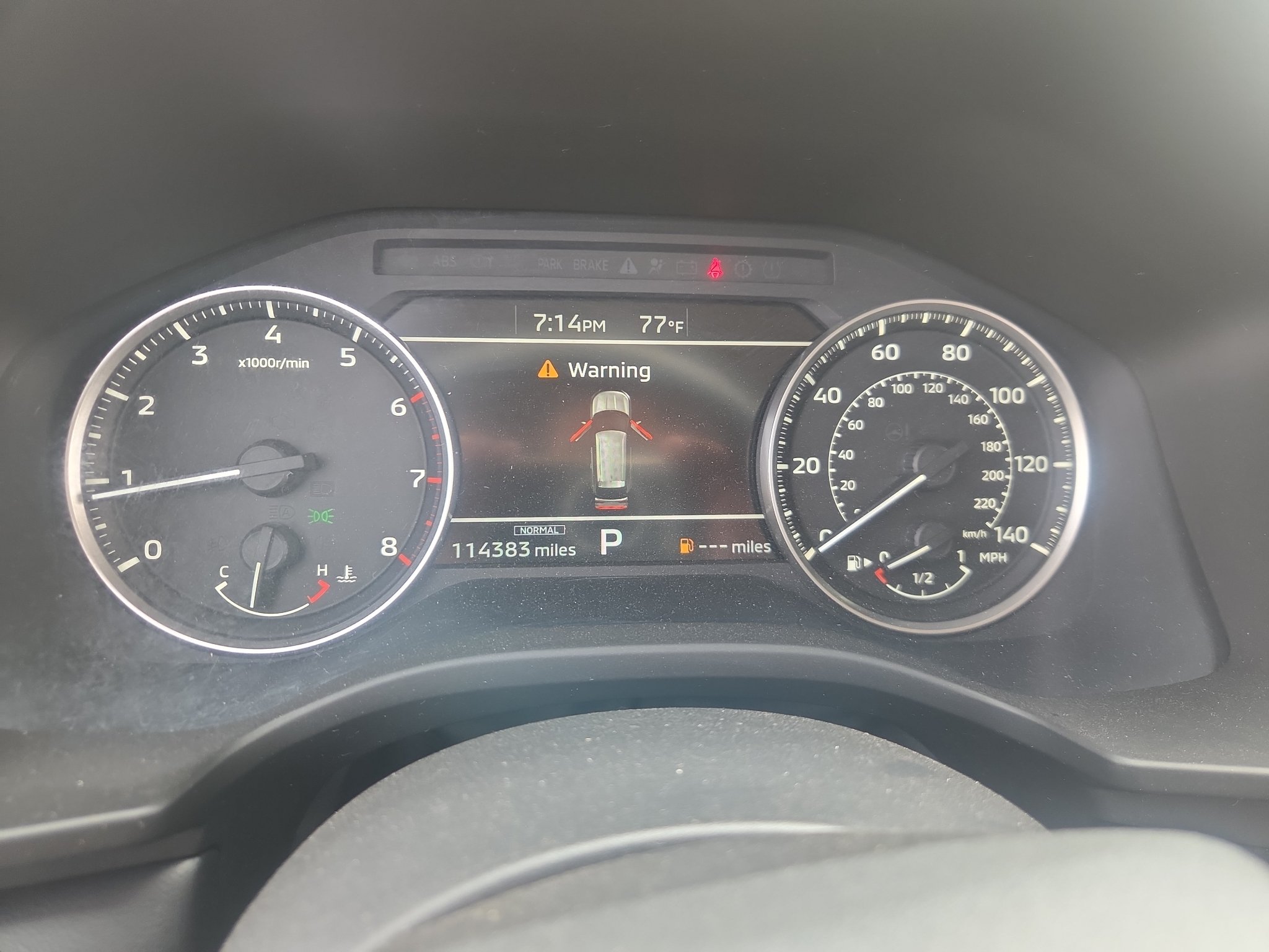 Used 2022 Labrador Black Pearl Mitsubishi ES image 19