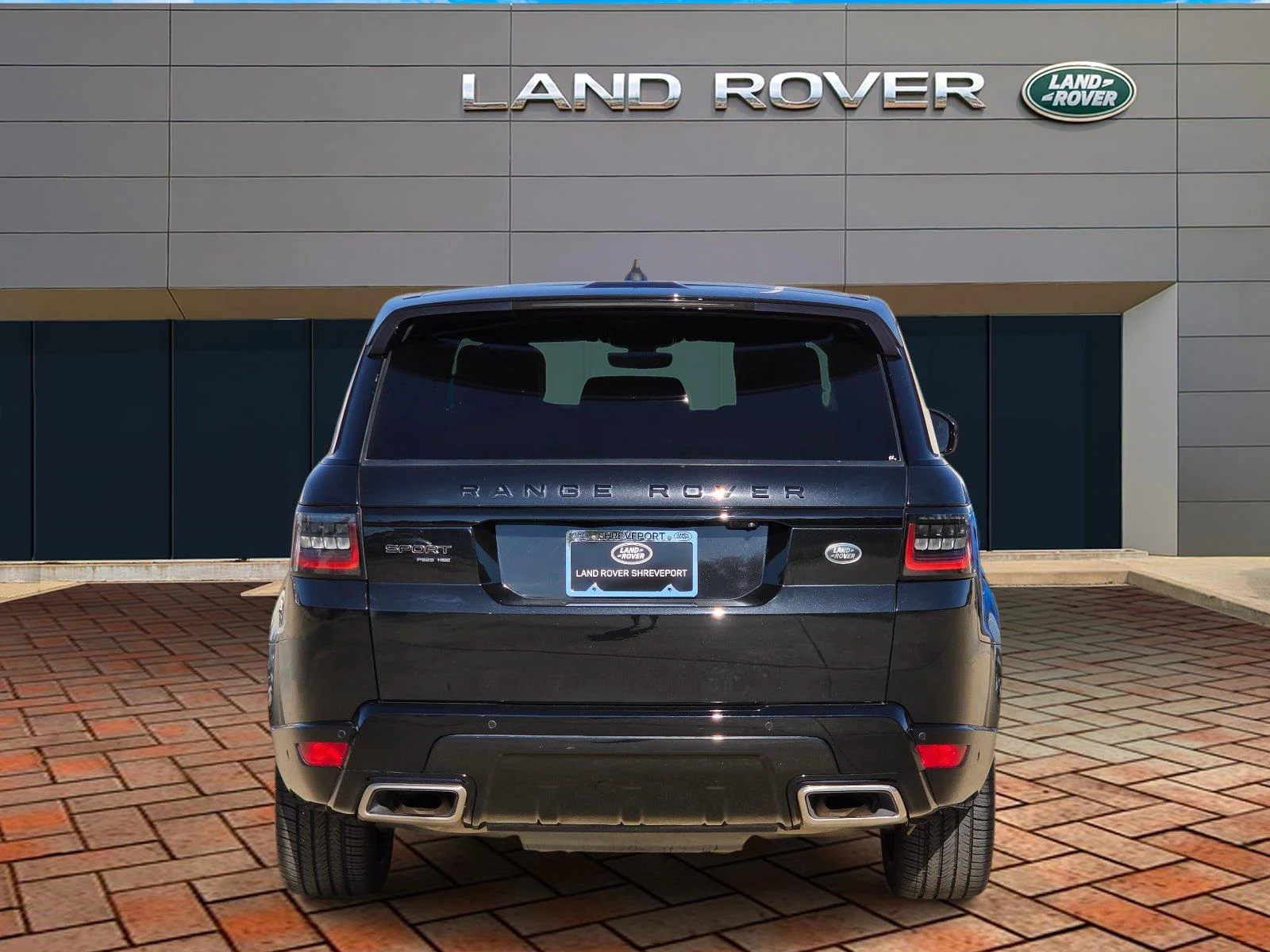 Used 2020 Narvik Black Land Rover HSE Dynamic image 5