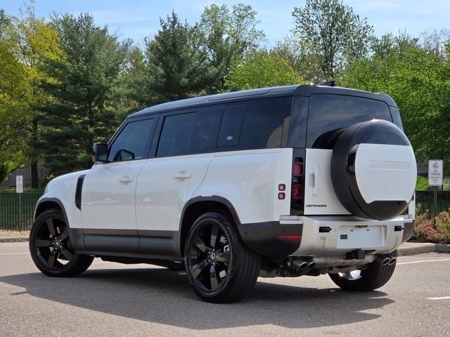 2024 Land Rover Defender SE - Photo 23