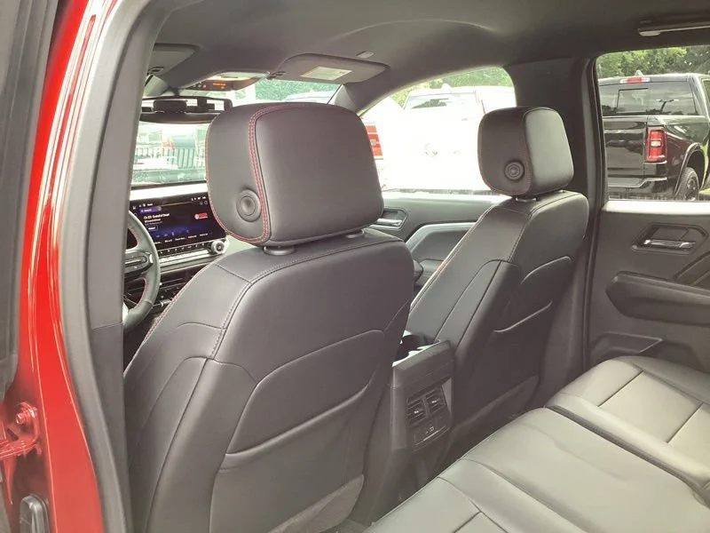 2026 Chevrolet Colorado Z71 - Photo 22