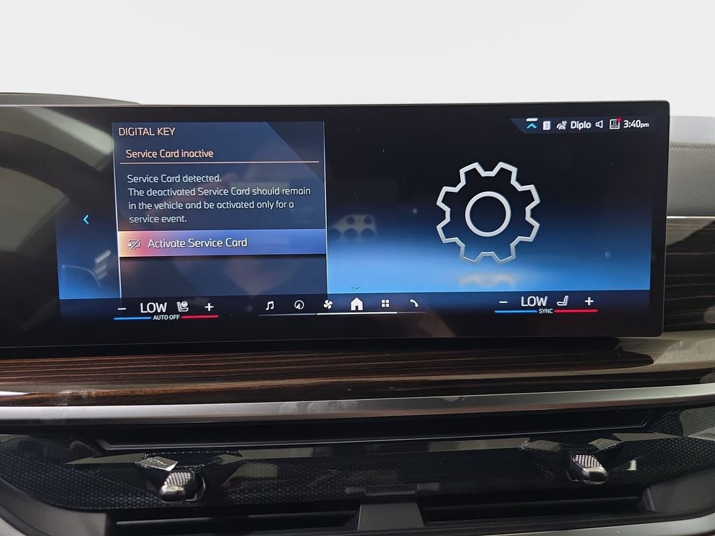 New 2026 Tanzanite Blue II Metallic BMW sDrive40i image 16