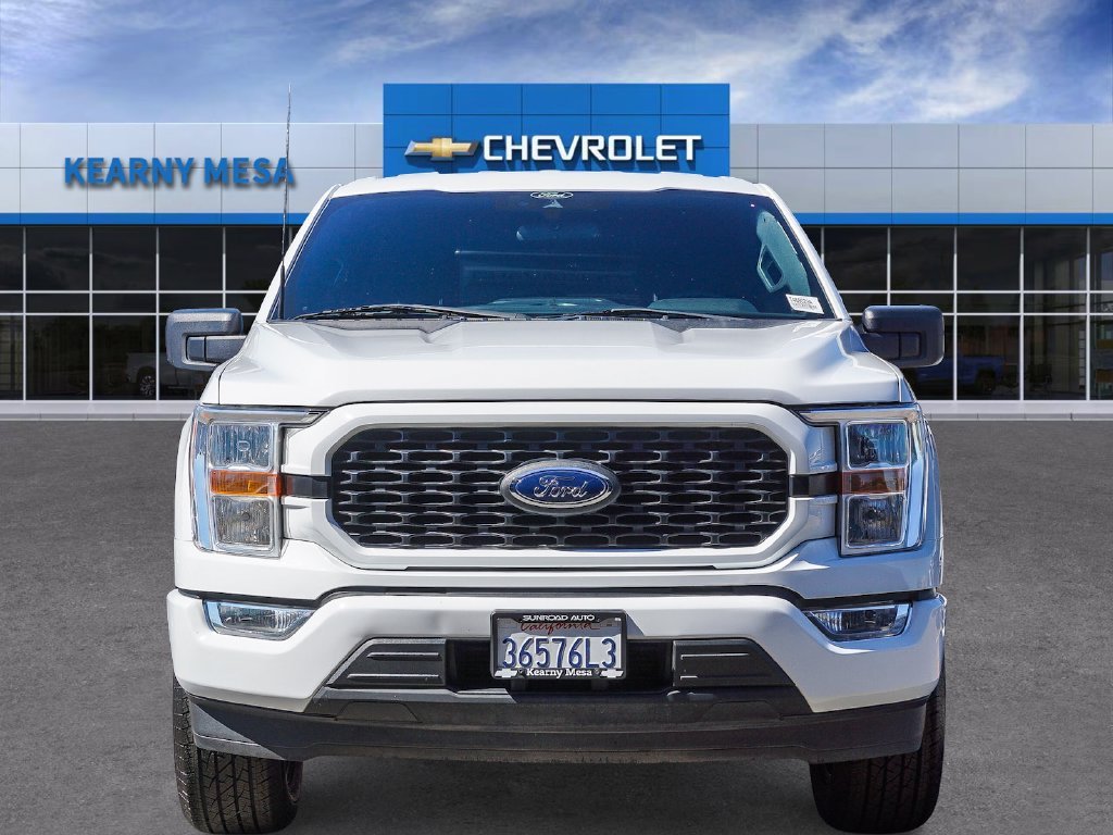 Used 2022 White Ford XL image 2