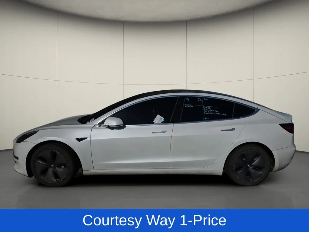Used 2020 White Tesla Standard image 5