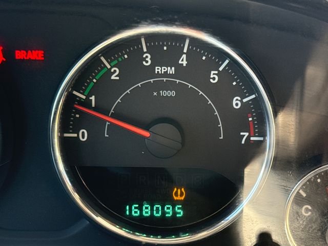 Used 2012 White Jeep Unlimited Rubicon image 31