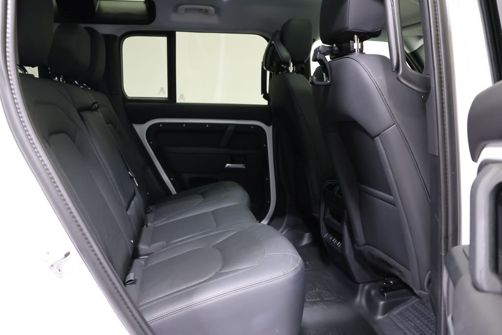Used 2026 Fuji White Land Rover S image 45