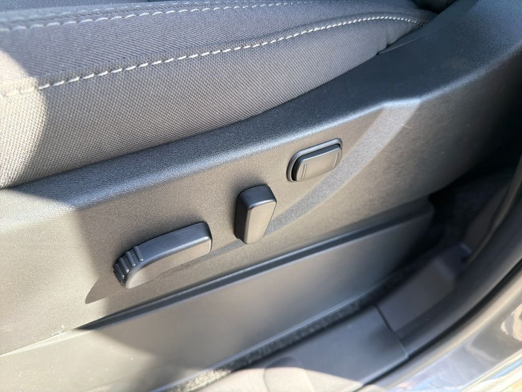 New 2026 Nissan Frontier SV 4D Crew Cab