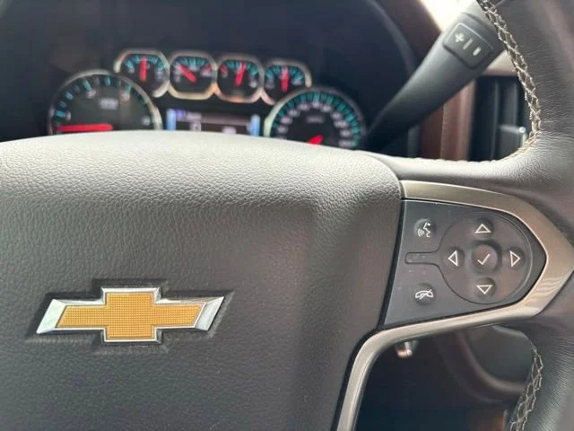 Used 2017 BUTTE RED METALLIC Chevrolet High Country image 28