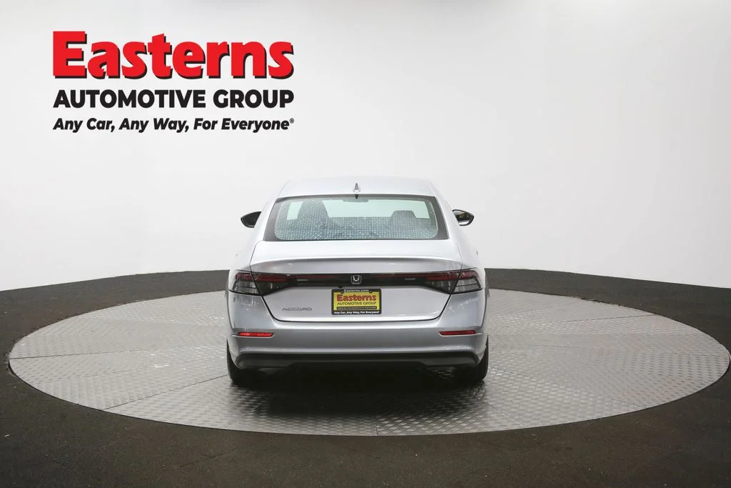 Used 2025 Silver Honda LX image 35