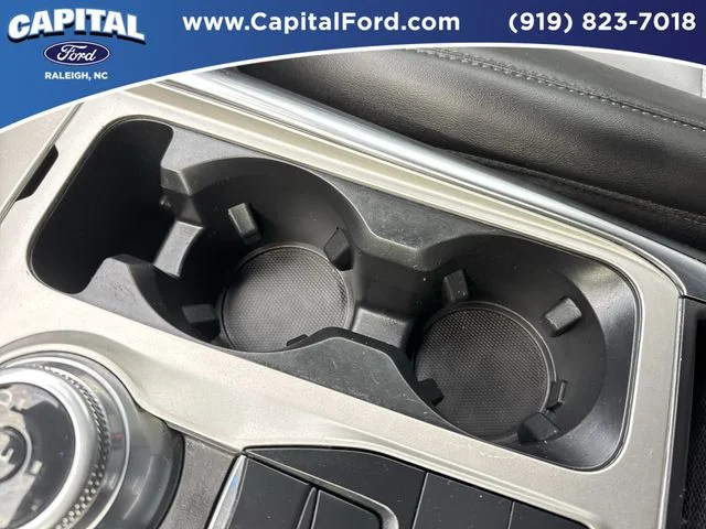 Used 2022 Gray Ford XLT image 32