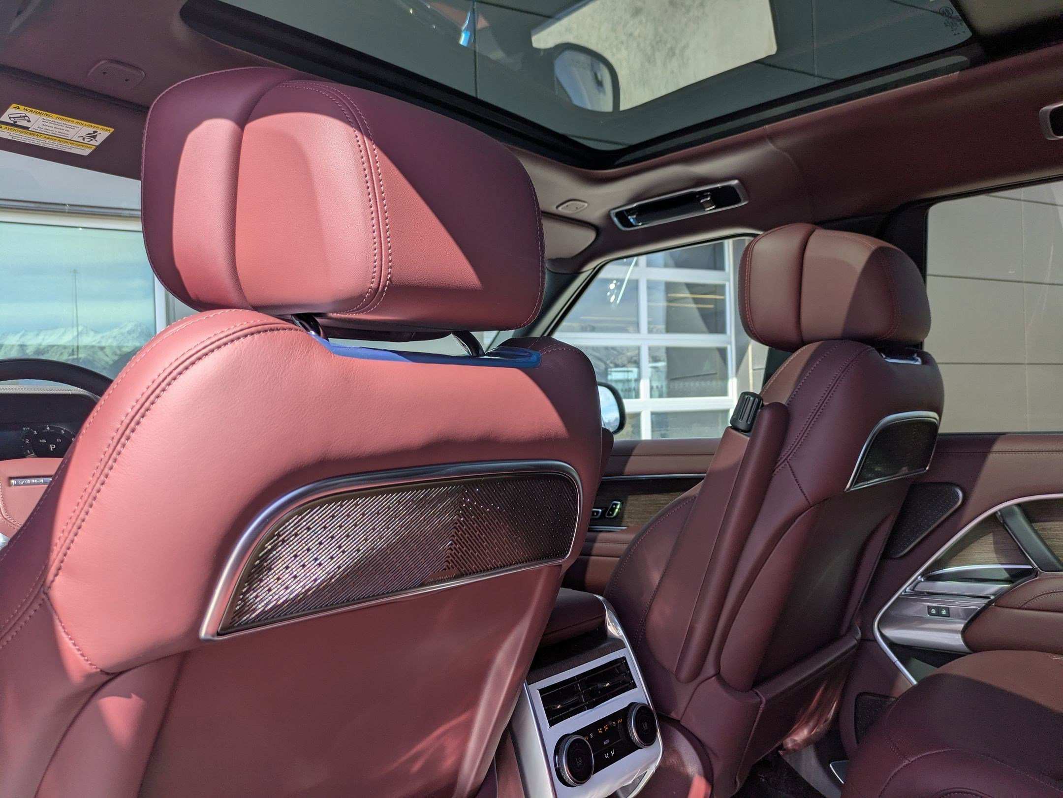 2025 Land Rover Range Rover Autobiography - Photo 16