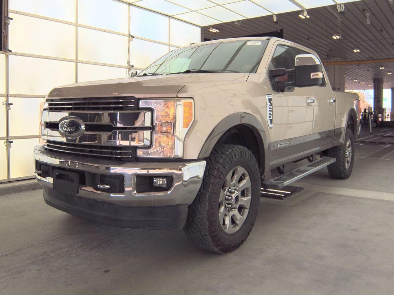 2017 Ford F-250 Super Duty Lariat