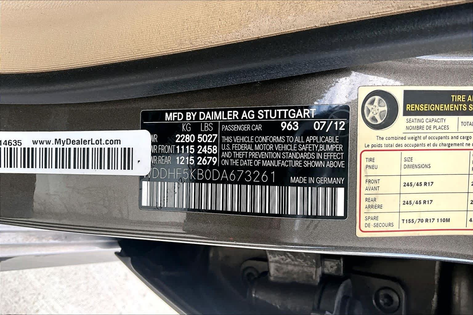 Used 2013 Indium Grey Metallic Mercedes-Benz E 350 Luxury image 28