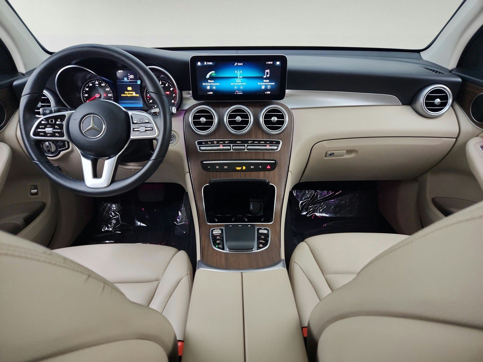 Certified Used 2022 Polar White Mercedes-Benz GLC 300 image 13