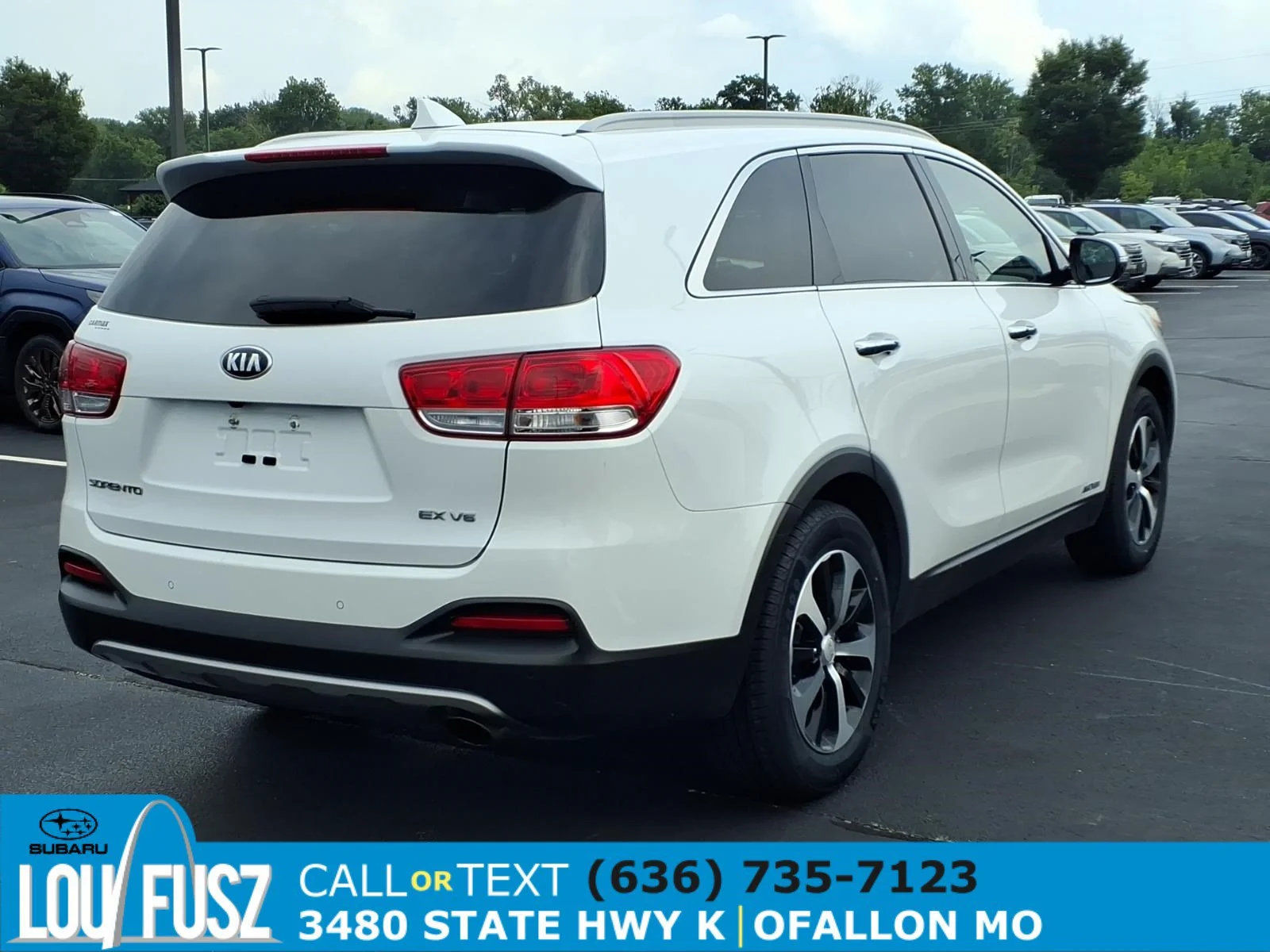 Used 2018 Snow White Pearl Kia EX V6 image 27